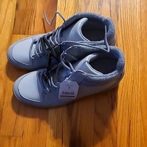 Time and Tru Womens Boots NWT